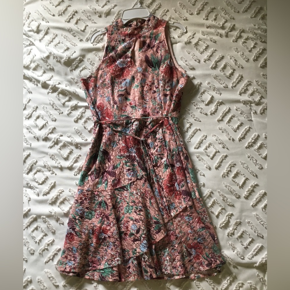 NY & Co. Ruffled Floral Dress 🌸